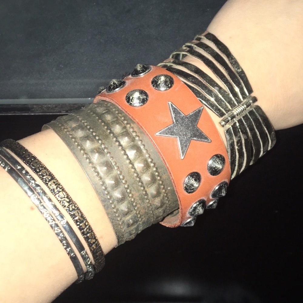 6 piece bangle set for only $10